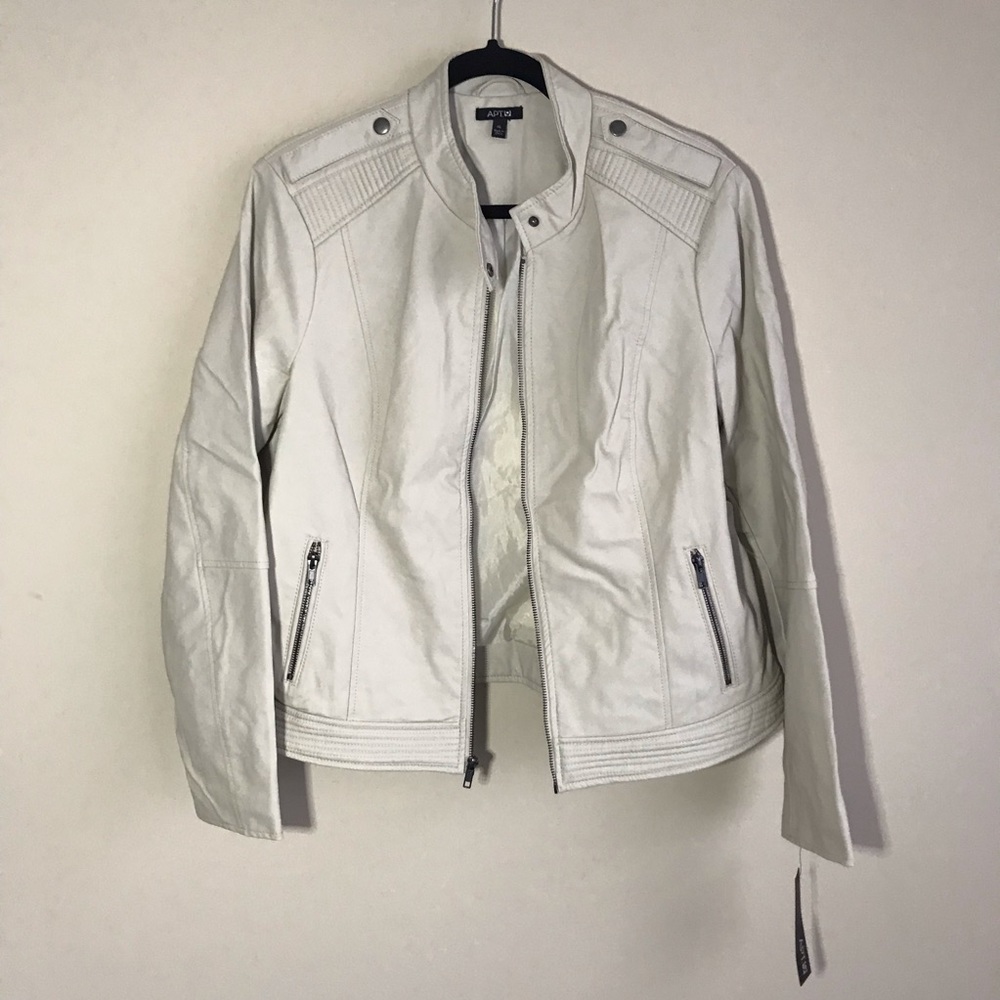 NWT Apt 9 Cream Faux Leather Jacket Size XL